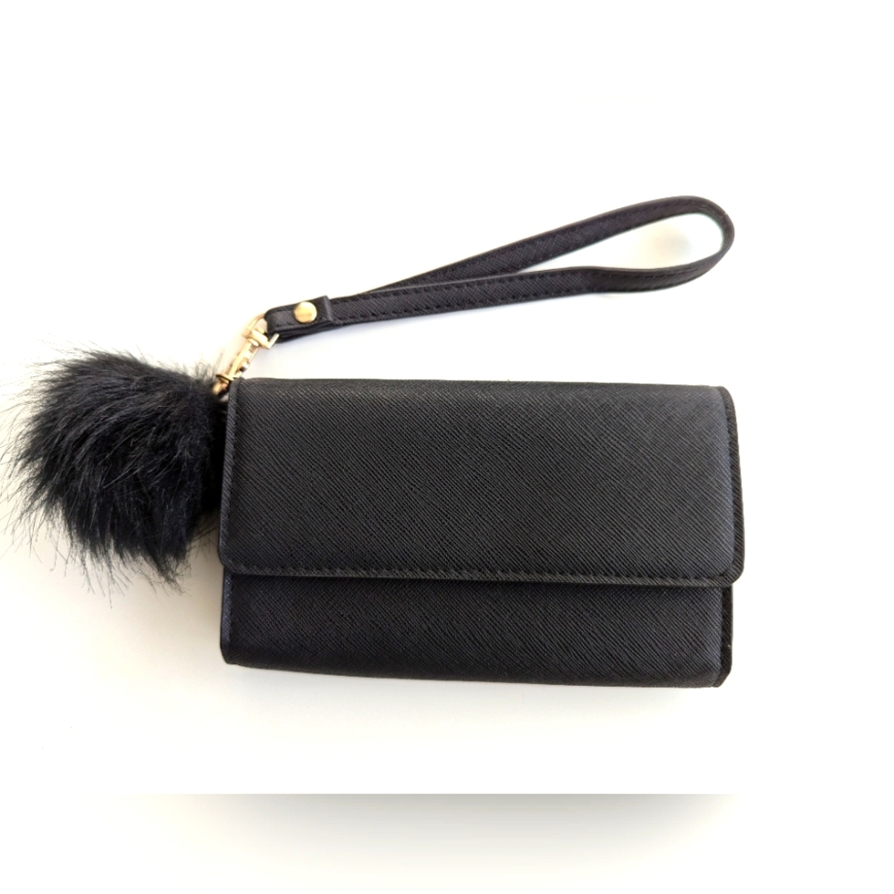 Call it Spring wallet/phone holder